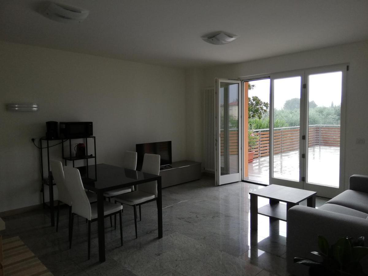 Appartamento La Terrazza ريفا ديل غاردا المظهر الخارجي الصورة