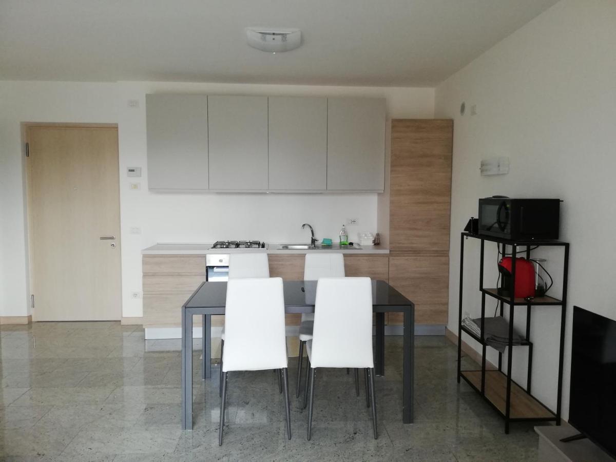Appartamento La Terrazza ريفا ديل غاردا المظهر الخارجي الصورة