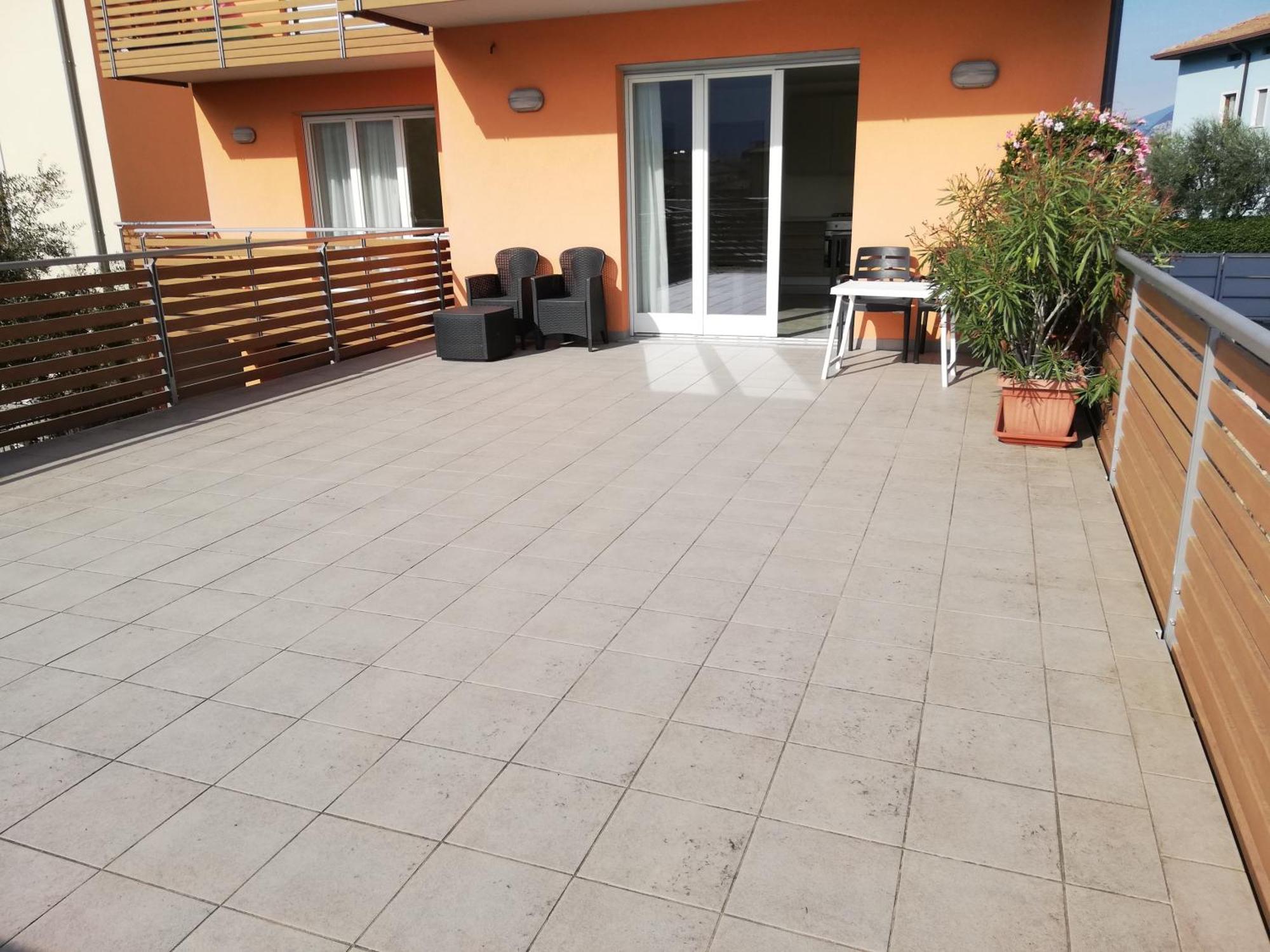 Appartamento La Terrazza ريفا ديل غاردا المظهر الخارجي الصورة